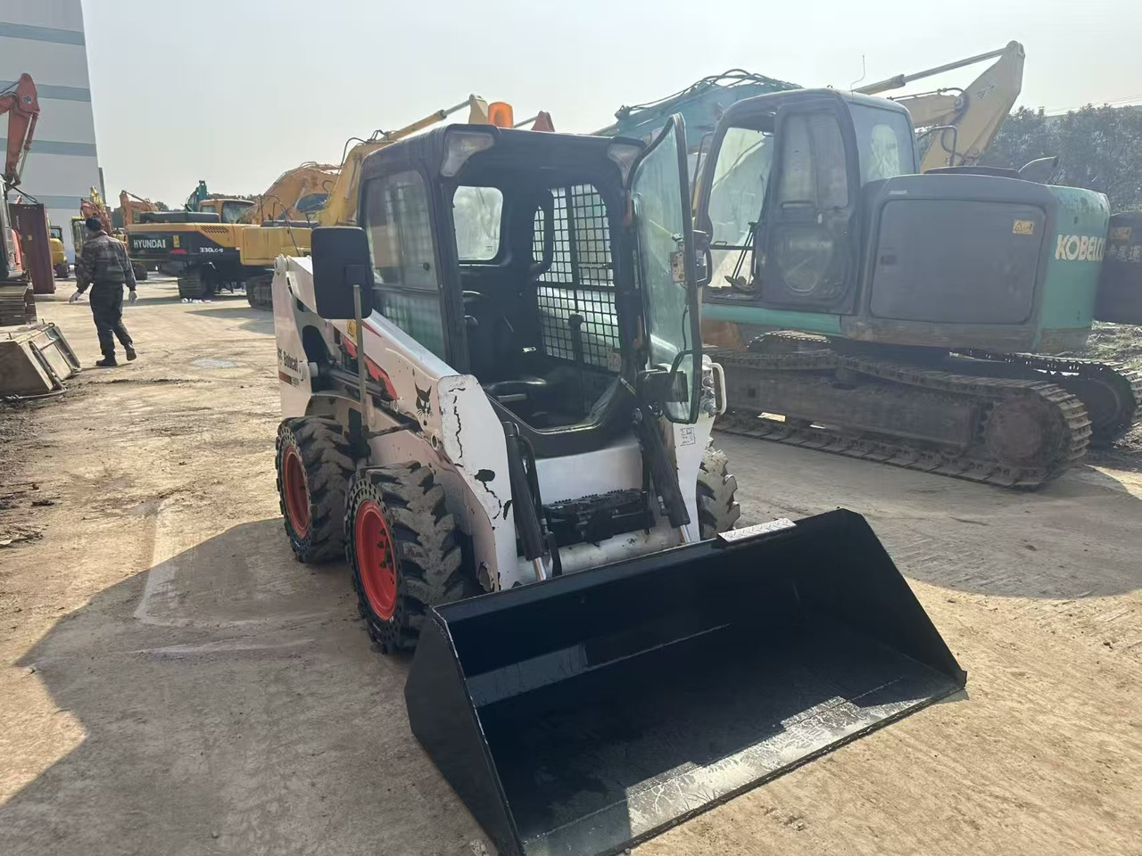 Bobcat S550 - Mini chargeuse: photos 2 Bobcat S550 - Mini chargeuse: photos 2