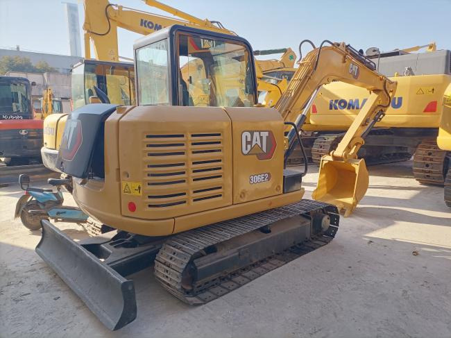 CAT 306E - Mini pelle: photos 1 CAT 306E - Mini pelle: photos 1