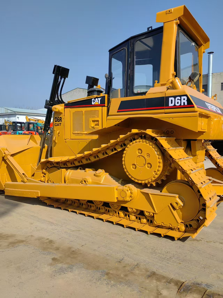 CAT D6R - Bulldozer: photos 3 CAT D6R - Bulldozer: photos 3