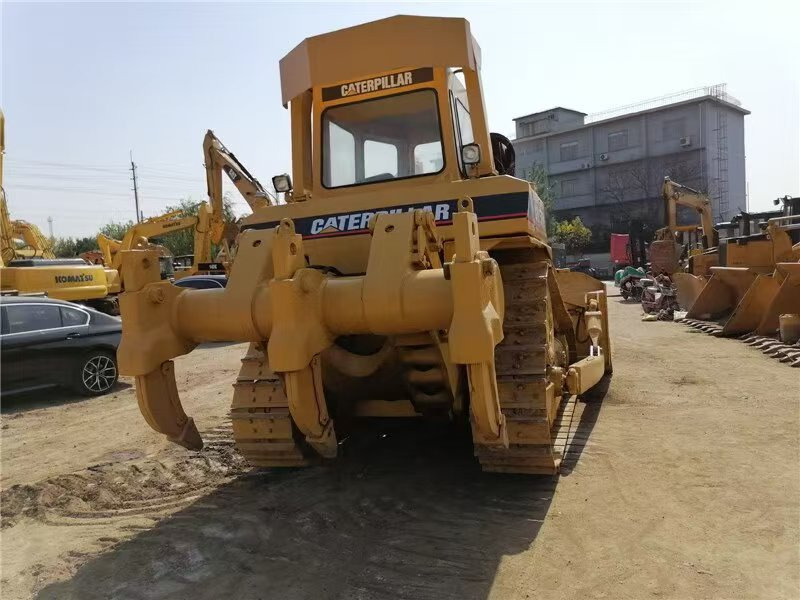 Bulldozer CAT D7H: photos 6