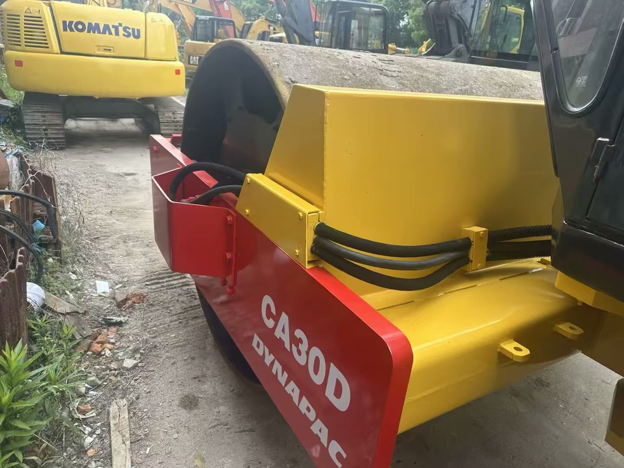 DYNAPAC CA30D - Compacteur: photos 2 DYNAPAC CA30D - Compacteur: photos 2
