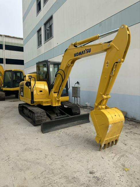 Komatsu PC56 - Mini pelle: photos 5 Komatsu PC56 - Mini pelle: photos 5