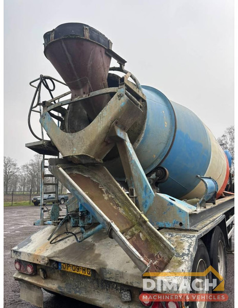 Deom Schmit Betonmixer 10m3 Deutz 6 cilinder engine 10m3 CIFA Mixer - Travaux routiers: photos 2 Deom Schmit Betonmixer 10m3 Deutz 6 cilinder engine 10m3 CIFA Mixer - Travaux routiers: photos 2
