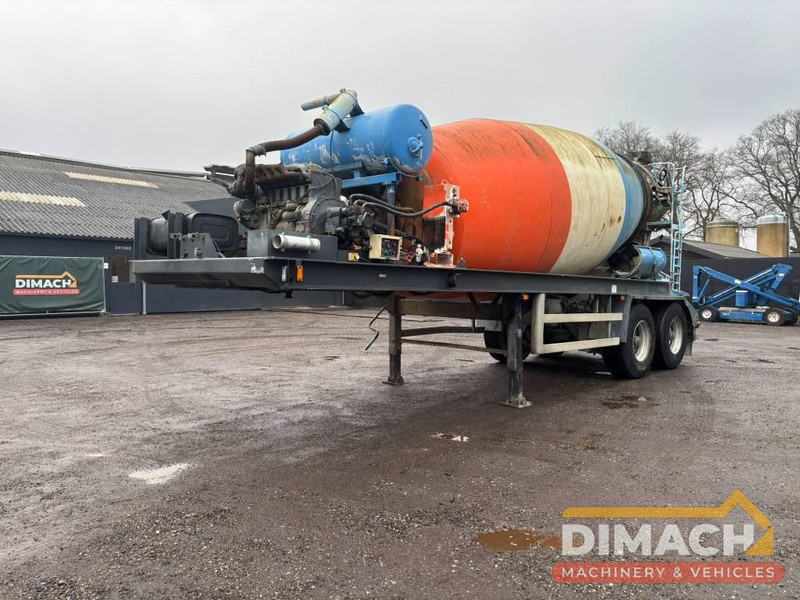 Deom Schmit Betonmixer 10m3 Deutz 6 cilinder engine 10m3 CIFA Mixer - Travaux routiers: photos 3 Deom Schmit Betonmixer 10m3 Deutz 6 cilinder engine 10m3 CIFA Mixer - Travaux routiers: photos 3