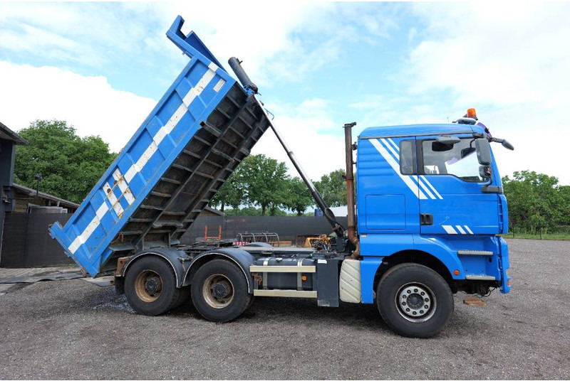 MAN TGA 440 6x4 kipper fifth wheel euro4 - Camion benne: photos 3 MAN TGA 440 6x4 kipper fifth wheel euro4 - Camion benne: photos 3