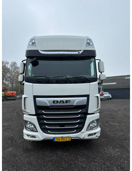 DAF XF 106.530 retarder 2 tanks, NL truck - Tracteur routier: photos 2 DAF XF 106.530 retarder 2 tanks, NL truck - Tracteur routier: photos 2