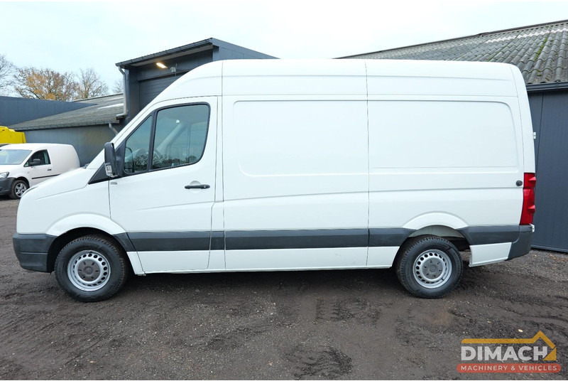 Volkswagen Crafter Tempomat L2H2 airco Euro 5 - lage km - trekhaak - Fourgon utilitaire: photos 3 Volkswagen Crafter Tempomat L2H2 airco Euro 5 - lage km - trekhaak - Fourgon utilitaire: photos 3