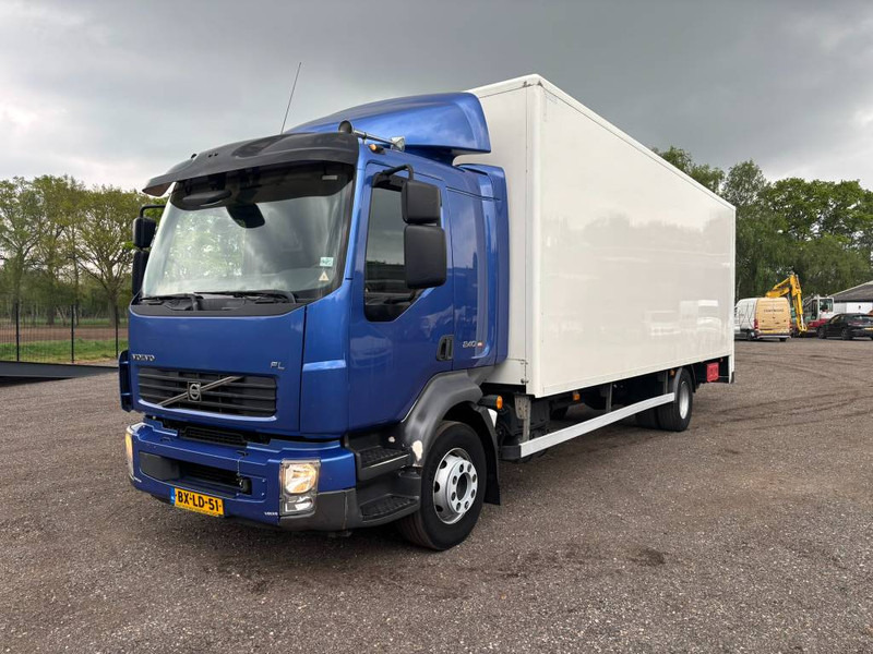Volvo FL 12.240 laadklep Euro 5 automaat NL truck - Camion fourgon: photos 2 Volvo FL 12.240 laadklep Euro 5 automaat NL truck - Camion fourgon: photos 2
