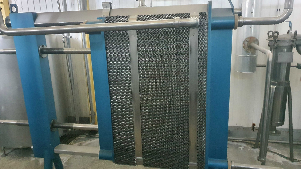 Wymiennik ciepła Spomasz Bełężyce 3500 l/h 10.000 zł + 23% VAT - Équipement CVC: photos 1 Wymiennik ciepła Spomasz Bełężyce 3500 l/h 10.000 zł + 23% VAT - Équipement CVC: photos 1