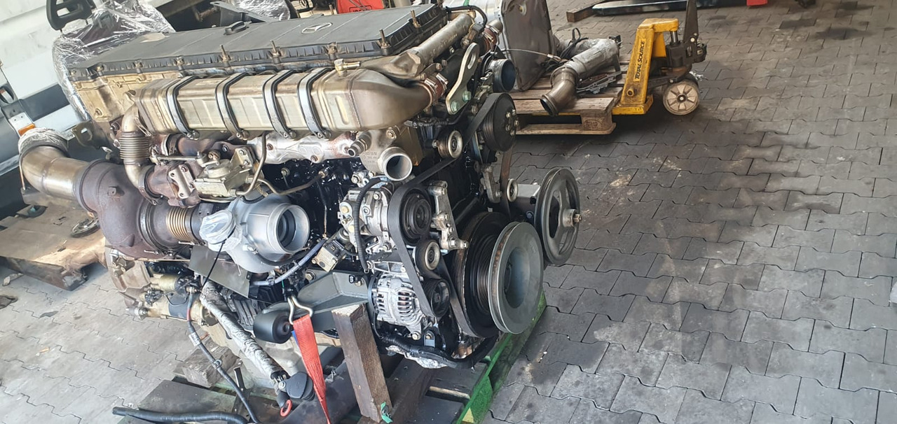 MERCEDES-BENZ Silnik OM473 Actros Antos Arocs mp4mp5 Shortblok Longblok Głowica 2013 2014 2015 2016 2017 2018 2019 2020 2021 2022 2023 euro6 Wał korbowy CLASS Setra - Moteur pour Camion: photos 5 MERCEDES-BENZ Silnik OM473 Actros Antos Arocs mp4mp5 Shortblok Longblok Głowica 2013 2014 2015 2016 2017 2018 2019 2020 2021 2022 2023 euro6 Wał korbowy CLASS Setra - Moteur pour Camion: photos 5