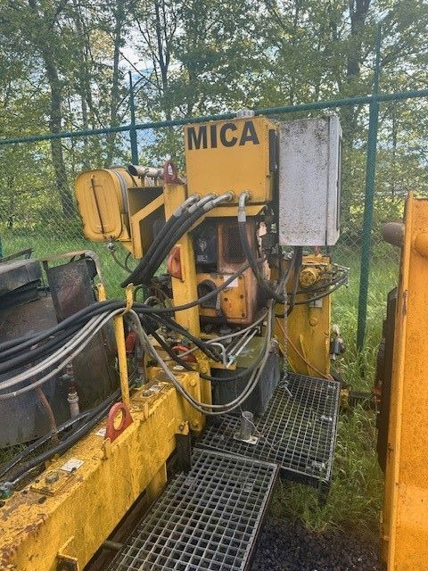 LINNHOFF /MICA/ HENNE/AGT - Engins de chantier: photos 2 LINNHOFF /MICA/ HENNE/AGT - Engins de chantier: photos 2