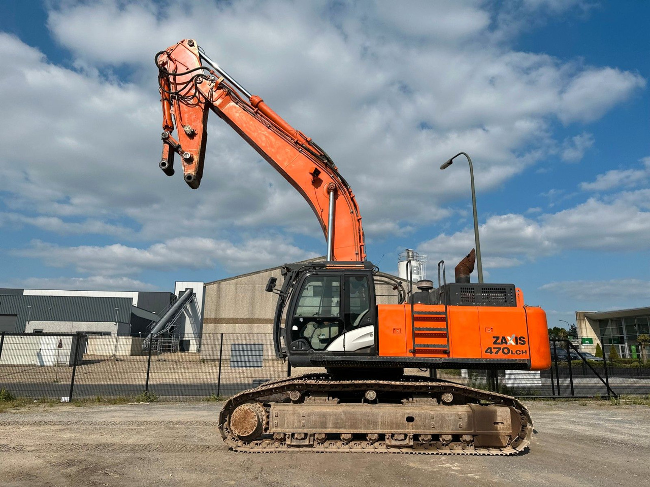 Hitachi ZX470 LCH-5B - Pelle sur chenille: photos 1 Hitachi ZX470 LCH-5B - Pelle sur chenille: photos 1
