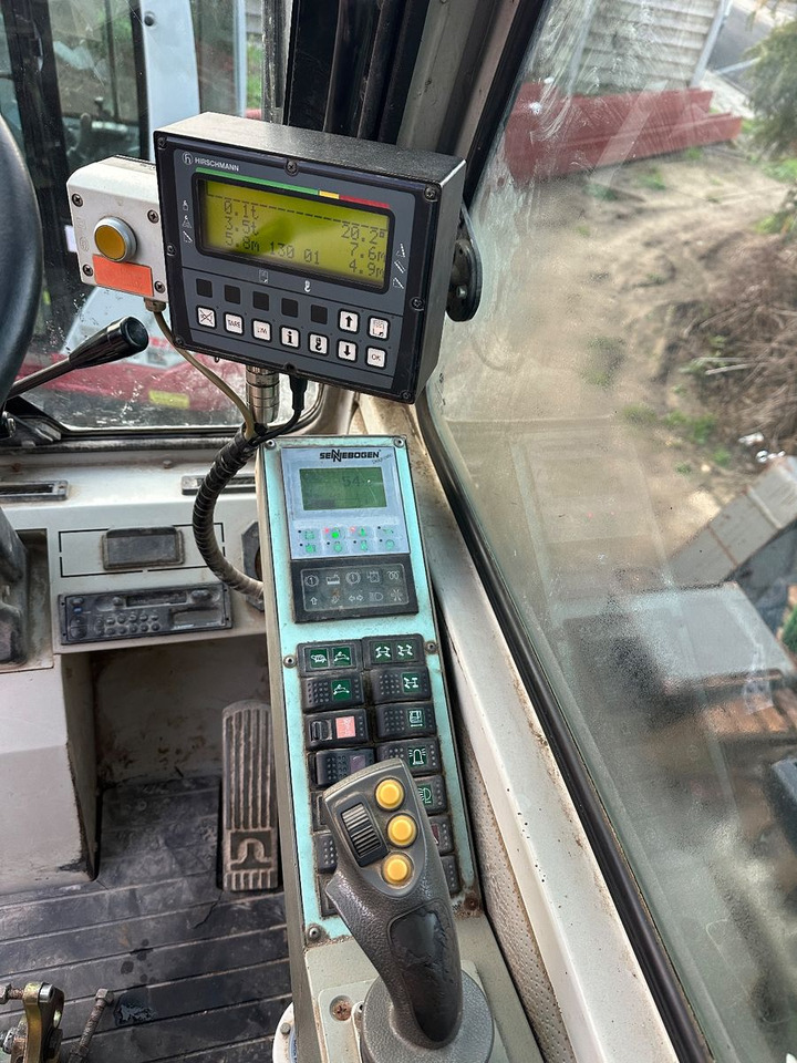 Sennebogen 613 - Grue à tour: photos 5 Sennebogen 613 - Grue à tour: photos 5