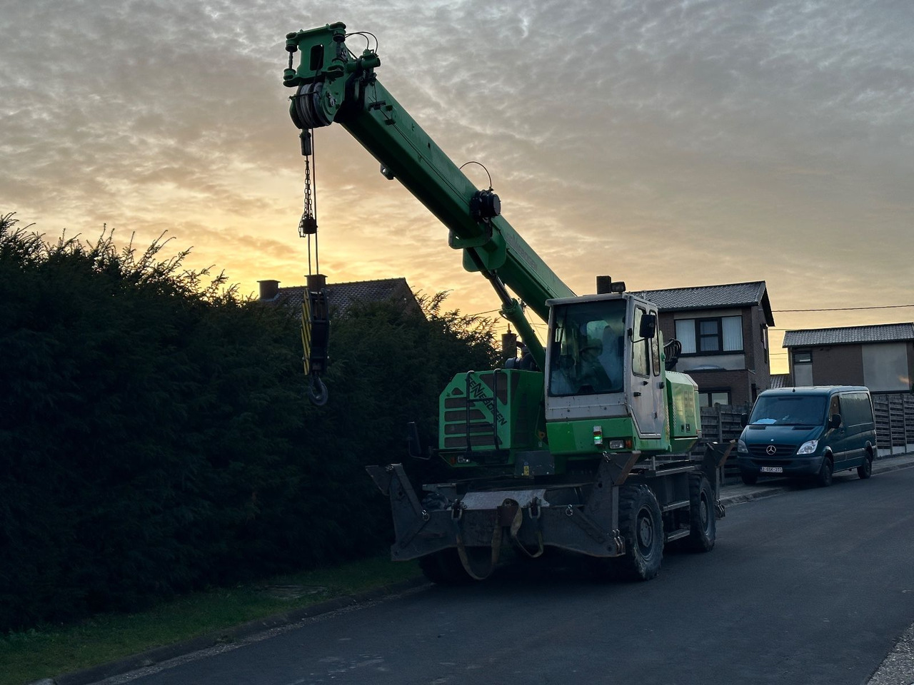 Sennebogen 613 - Grue à tour: photos 3 Sennebogen 613 - Grue à tour: photos 3