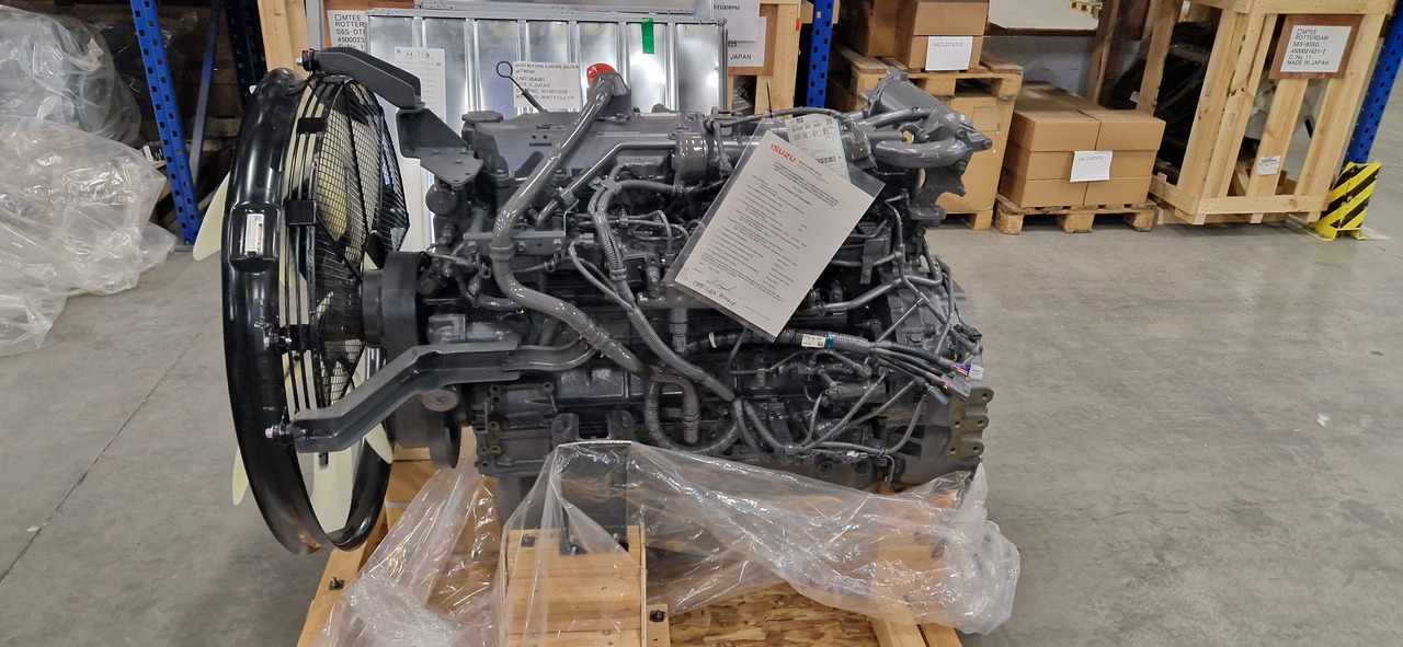 ISUZU 6HK1XYSA-01 - Moteur pour Pelle: photos 1 ISUZU 6HK1XYSA-01 - Moteur pour Pelle: photos 1
