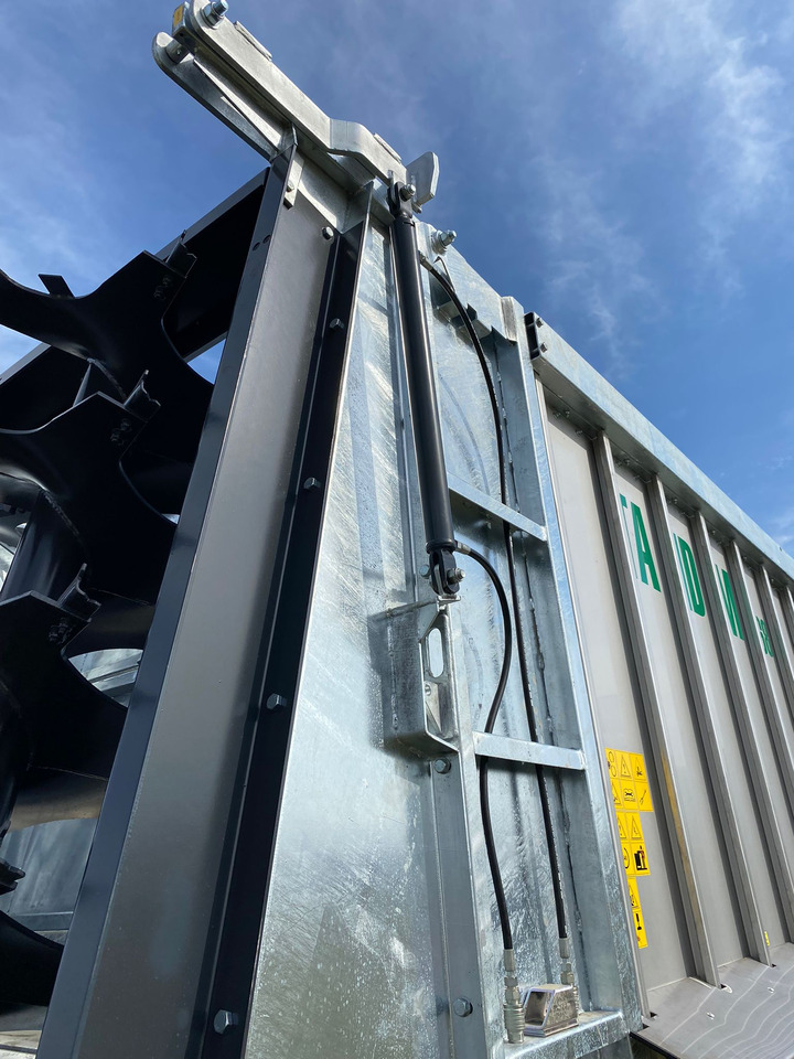 Epandeur à fumier neuf Auto-Agro Miststreuer / Manure spreader / Epandeur à fumier / Rimorchio spandiconcime / Abonadora / Разбрасыватель органических удобрений / Rozrzutnik obornika Tandem N268: photos 8