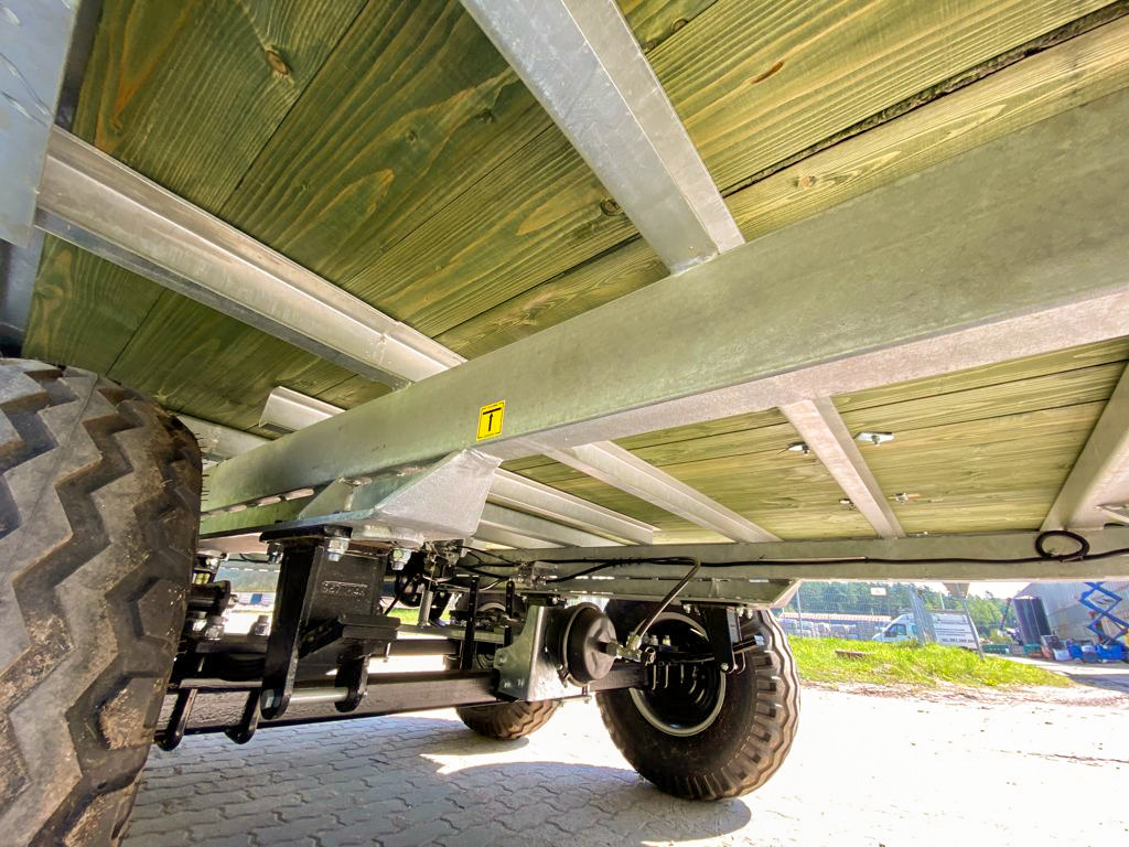 Remorque bétaillère neuf Cynkomet Viehanhänger / Livestock trailer / Remorque bétaillère / Rimorchio per bestiame / Rimorchio per bestiame /Прицеп для перевозки животных / Przyczepa do przewozu zwierząt: photos 8