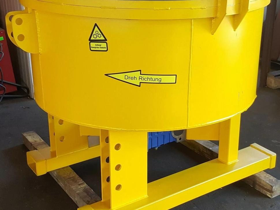 DC Betonmischer / Electric concrete mixer / Malaxeur à béton électrique / Betoniera / Бетономешалка с электроприводом / Betoniarka elektryczna 400 l - Bétonnière: photos 1 DC Betonmischer / Electric concrete mixer / Malaxeur à béton électrique / Betoniera / Бетономешалка с электроприводом / Betoniarka elektryczna 400 l - Bétonnière: photos 1