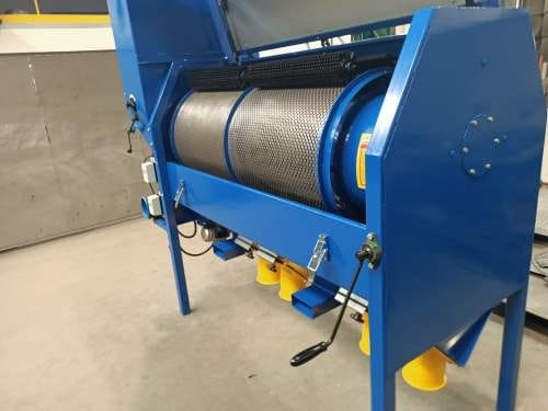 Nettoyeur séparateur neuf Dozamech Getreidereingier / Grain cleaner / Nettoyeur de céréales / Limpiadora de tambor para cerea / Pulitrice a tamburo per cereali / Барабанный очиститель для зерновых культур / Czyszczalnia bębnowa do zbóż: photos 6 Nettoyeur séparateur neuf Dozamech Getreidereingier / Grain cleaner / Nettoyeur de céréales / Limpiadora de tambor para cerea / Pulitrice a tamburo per cereali / Барабанный очиститель для зерновых культур / Czyszczalnia bębnowa do zbóż: photos 6