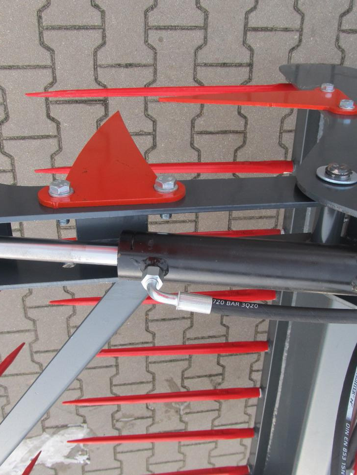 Lauderof Krokodilschaufel / Manure grab / Krokodyl / Grappin à fumier / Pinze per letame / Захват для органического удобрения / Chwytak do obornika 1,8 m - Pinces pour Tracteur agricole: photos 5 Lauderof Krokodilschaufel / Manure grab / Krokodyl / Grappin à fumier / Pinze per letame / Захват для органического удобрения / Chwytak do obornika 1,8 m - Pinces pour Tracteur agricole: photos 5