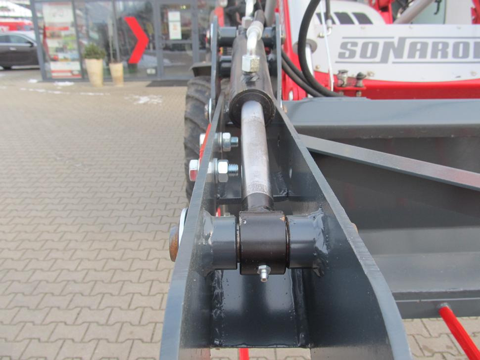 Lauderof Krokodilschaufel / Manure grab / Krokodyl / Grappin à fumier / Pinze per letame / Захват для органического удобрения / Chwytak do obornika 1,8 m - Pinces pour Tracteur agricole: photos 4 Lauderof Krokodilschaufel / Manure grab / Krokodyl / Grappin à fumier / Pinze per letame / Захват для органического удобрения / Chwytak do obornika 1,8 m - Pinces pour Tracteur agricole: photos 4