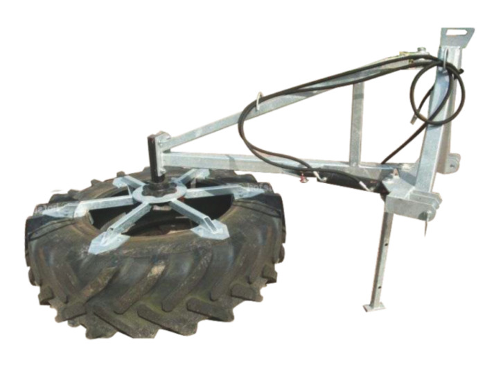 METAL-TECHNIK Futterschieber / Feed pusher / Repousse fourrage / raschietto / Подравниватель для корма / Zgarniacz do paszy - Matériel d'élevage: photos 2 METAL-TECHNIK Futterschieber / Feed pusher / Repousse fourrage / raschietto / Подравниватель для корма / Zgarniacz do paszy - Matériel d'élevage: photos 2