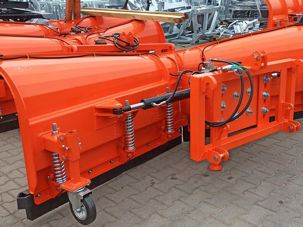 METAL-TECHNIK Schneeschild / Snow plow / Lame à neige / Sgombraneve dritto / Снегоочистель / Pług odśnieżny 3 m - Lame à neige pour Lame à neige: photos 5 METAL-TECHNIK Schneeschild / Snow plow / Lame à neige / Sgombraneve dritto / Снегоочистель / Pług odśnieżny 3 m - Lame à neige pour Lame à neige: photos 5