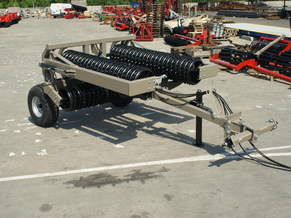 Rolex Ackerwalze / Sowing roller / Rouleau Cambridge / Attrezzi per rullatura / Rodillo / Посевной каток / Wał posiewny 6,3 m - Rouleau agricole: photos 1 Rolex Ackerwalze / Sowing roller / Rouleau Cambridge / Attrezzi per rullatura / Rodillo / Посевной каток / Wał posiewny 6,3 m - Rouleau agricole: photos 1