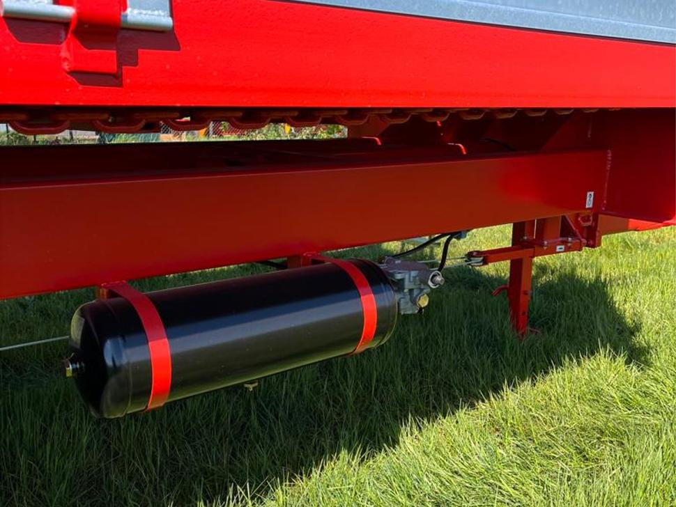 Roltrans Miststreuer / Manure spreader / Épandeur à fumier / Spandiletame / Разбрасыватель органических удобрений / Rozrzutnik obornika N250/32 JAMNIK 8 t - Epandeur à fumier: photos 5 Roltrans Miststreuer / Manure spreader / Épandeur à fumier / Spandiletame / Разбрасыватель органических удобрений / Rozrzutnik obornika N250/32 JAMNIK 8 t - Epandeur à fumier: photos 5