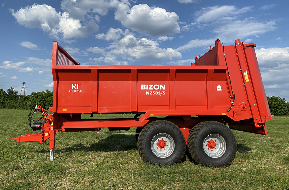 Roltrans Miststreuer / Manure spreader / Epandeur à fumier / Spandiletame / Разбрасыватель органических удобрений / Rozrzutnik obornika N250S/5 10 t - Epandeur à fumier: photos 2 Roltrans Miststreuer / Manure spreader / Epandeur à fumier / Spandiletame / Разбрасыватель органических удобрений / Rozrzutnik obornika N250S/5 10 t - Epandeur à fumier: photos 2