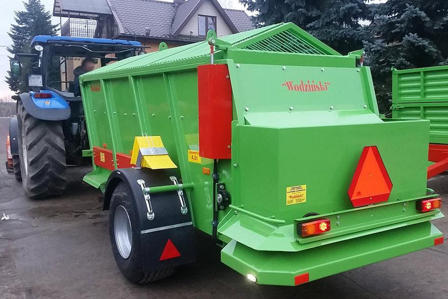 Wodzinski Miststreuer / Manure spreader / Épandeur à fumier / Spandiletame / Разбрасыватель органического / Rozrzutnik obornika - Epandeur à fumier: photos 5 Wodzinski Miststreuer / Manure spreader / Épandeur à fumier / Spandiletame / Разбрасыватель органического / Rozrzutnik obornika - Epandeur à fumier: photos 5