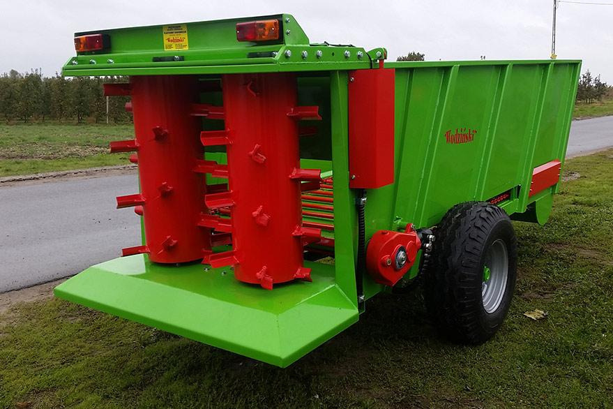 Wodzinski Miststreuer / Manure spreader / Épandeur à fumier / Spandiletame / Разбрасыватель органического / Rozrzutnik obornika - Epandeur à fumier: photos 2 Wodzinski Miststreuer / Manure spreader / Épandeur à fumier / Spandiletame / Разбрасыватель органического / Rozrzutnik obornika - Epandeur à fumier: photos 2