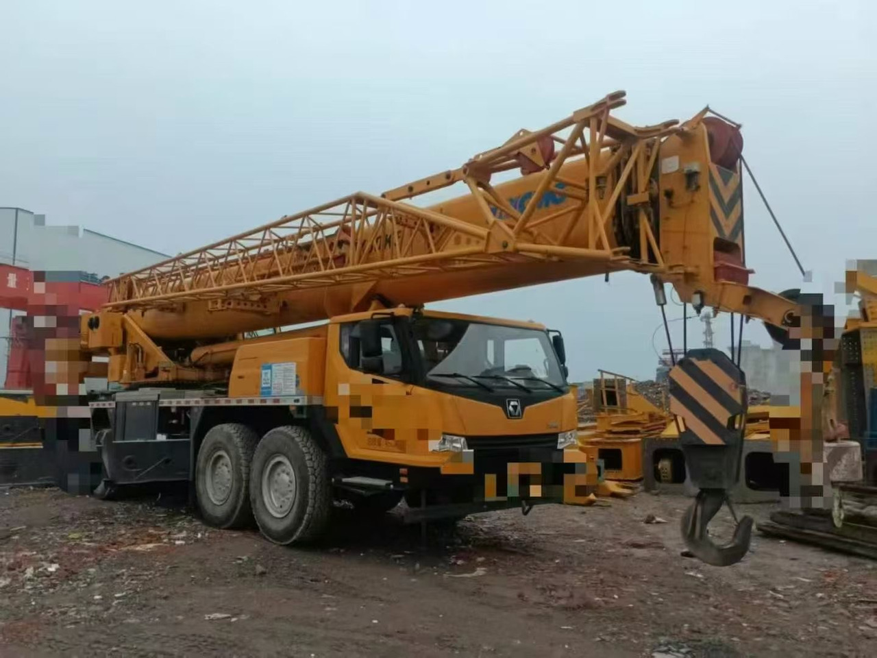 XCMG QY80K5D - Grue mobile: photos 3 XCMG QY80K5D - Grue mobile: photos 3