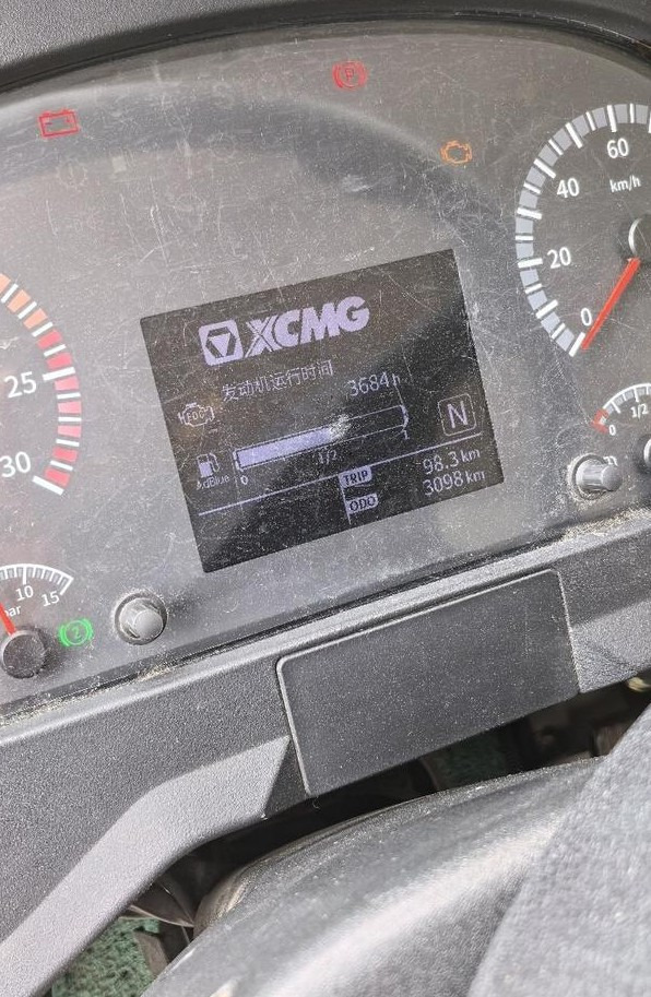 XCMG XCMG XCMG - Grue mobile: photos 2 XCMG XCMG XCMG - Grue mobile: photos 2