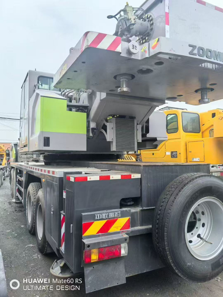 ZOOMLION ZOOMLION  - Grue mobile: photos 4 ZOOMLION ZOOMLION  - Grue mobile: photos 4