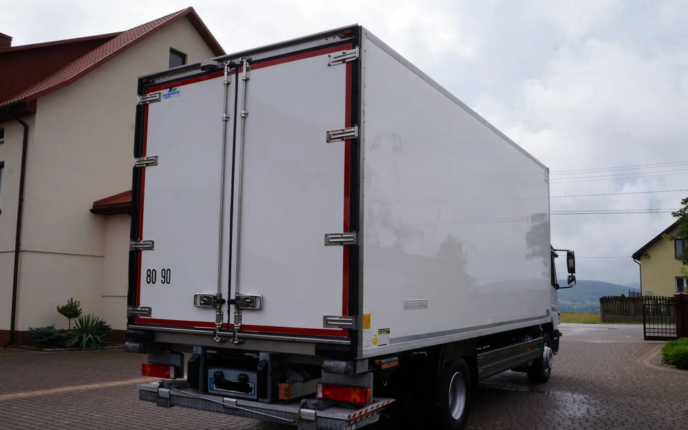 Mercedes-Benz ATEGO 1624 EURO 5 CHŁODNIA CARRIER SUPRA 750 - Camion frigorifique: photos 4 Mercedes-Benz ATEGO 1624 EURO 5 CHŁODNIA CARRIER SUPRA 750 - Camion frigorifique: photos 4