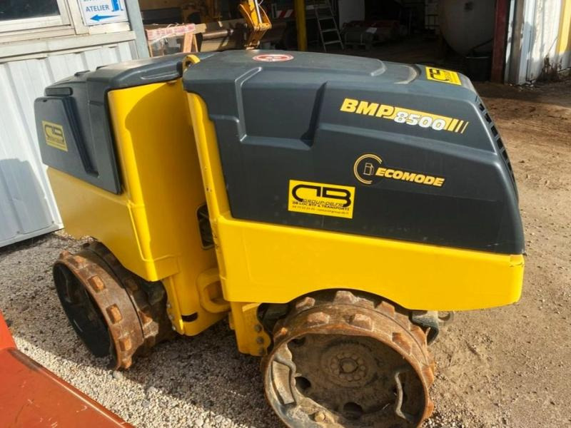 BOMAG BMP 8500 compacteur à pied de mouton - Compacteur à pieds de mouton/ Monocylindre: photos 1 BOMAG BMP 8500 compacteur à pied de mouton - Compacteur à pieds de mouton/ Monocylindre: photos 1