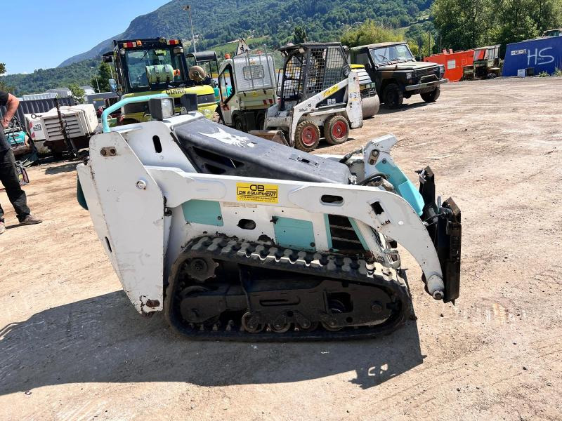 Bobcat MT55 MINI CHARGEUSE SKID A CHENILLE - Chargeuse compacte sur chenilles: photos 5 Bobcat MT55 MINI CHARGEUSE SKID A CHENILLE - Chargeuse compacte sur chenilles: photos 5