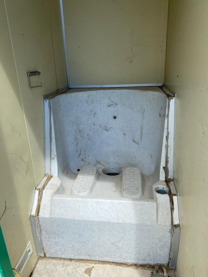 Conteneur comme habitat CABANE DE CHANTIER: photos 14