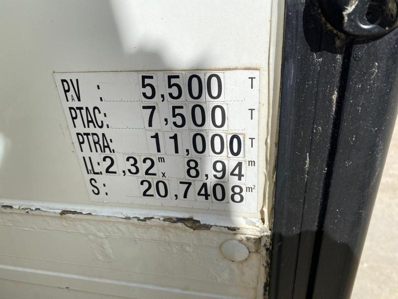 Camion fourgon ISUZU Camion SÉRIE N AVEC 2 STRUCTURES CHAPITEAUX: photos 21