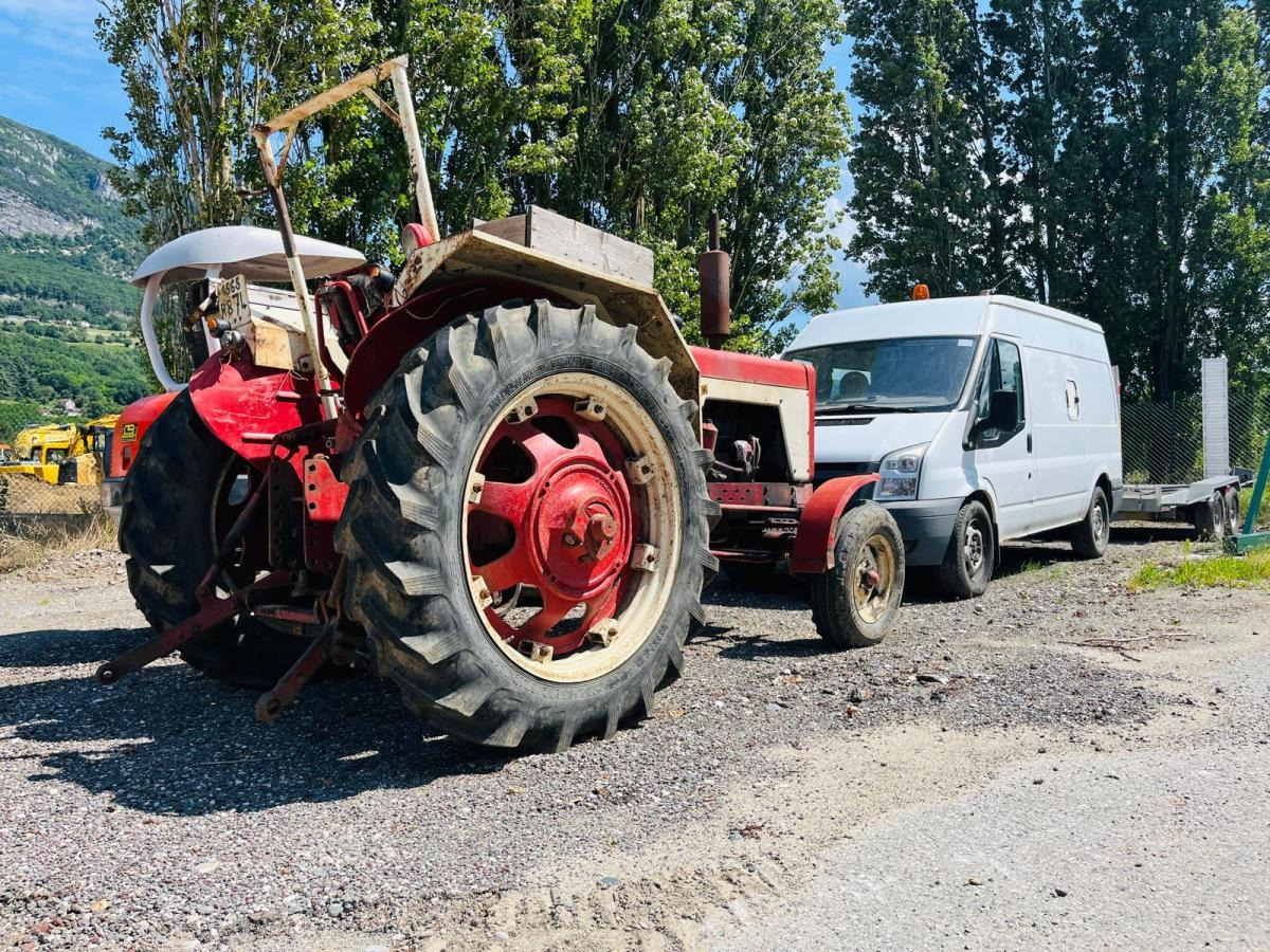 MAC CORMICK Tracteur agricole Rouge 634 - Tracteur agricole: photos 3 MAC CORMICK Tracteur agricole Rouge 634 - Tracteur agricole: photos 3