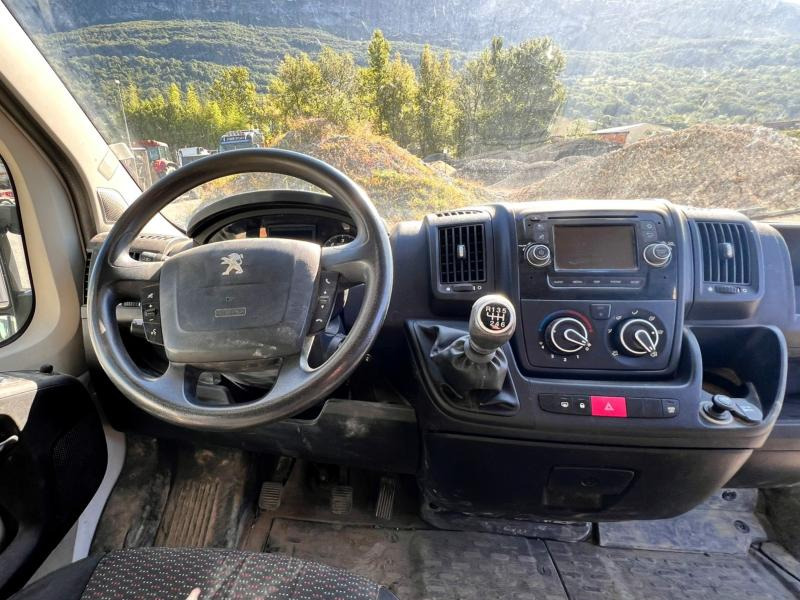 Crédit-bail Peugeot Boxer 2 2,2L HDI 130 L2H1 Peugeot Boxer 2 2,2L HDI 130 L2H1: photos 7
