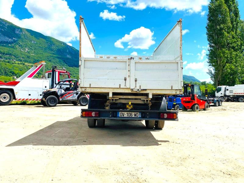 RENAULT MASCOTT 130 DXI Fourgon benne (NET DE TVA) - Camion benne: photos 4 RENAULT MASCOTT 130 DXI Fourgon benne (NET DE TVA) - Camion benne: photos 4