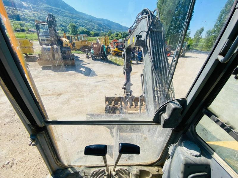 Mini pelle VOLVO ECR58 MINI PELLE 6.4T: photos 15