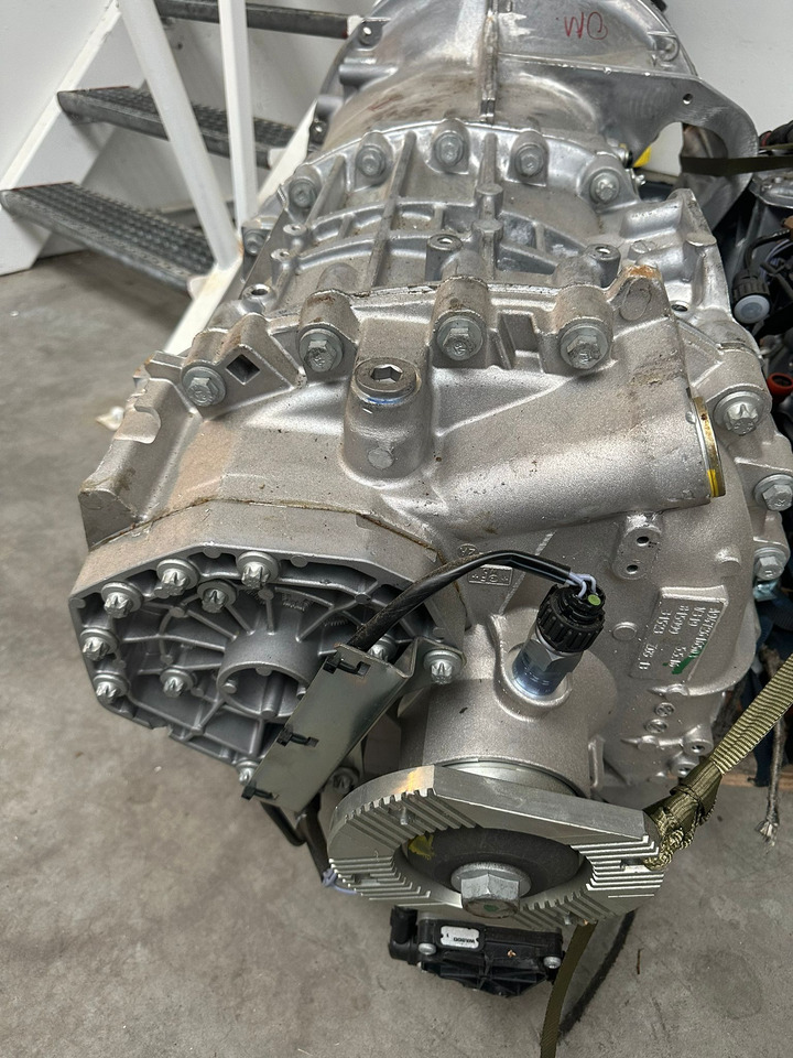 MERCEDES-BENZ G230-12 - Boîte de vitesse pour Camion: photos 2 MERCEDES-BENZ G230-12 - Boîte de vitesse pour Camion: photos 2