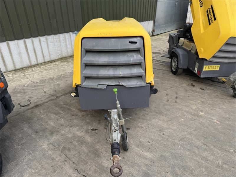 Atlas Copco XAS 68 Compressor 130 CFM - Compresseur d'air: photos 2 Atlas Copco XAS 68 Compressor 130 CFM - Compresseur d'air: photos 2