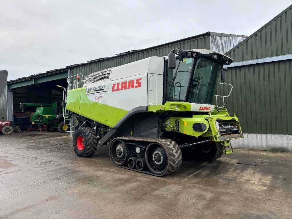 Claas Lexion 600 TT - Moissonneuse-batteuse: photos 3 Claas Lexion 600 TT - Moissonneuse-batteuse: photos 3