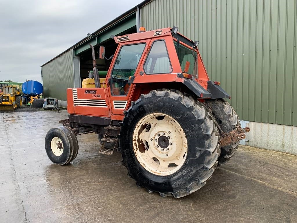 Fiat 1280 Turbo 2WD Tractor - Tracteur agricole: photos 4 Fiat 1280 Turbo 2WD Tractor - Tracteur agricole: photos 4