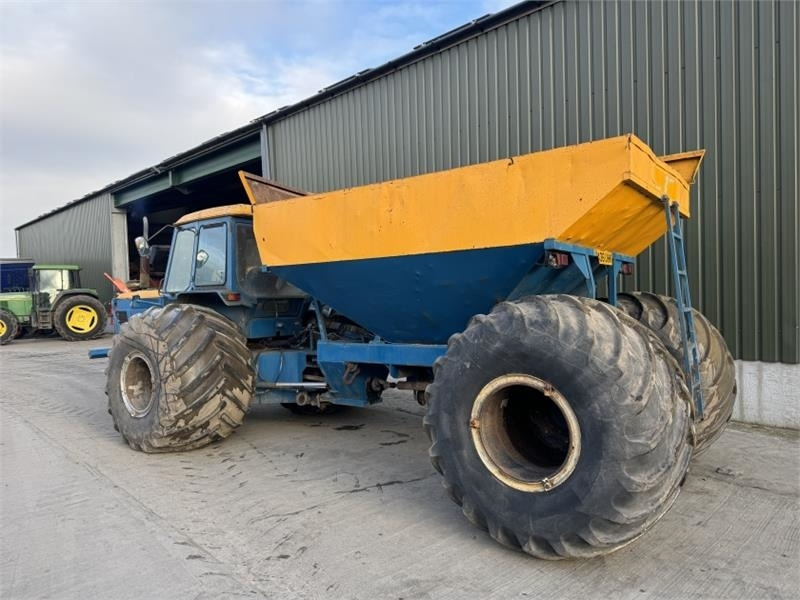 Ford 8210 Self Propelled Gravel Cart  - Tracteur agricole: photos 2 Ford 8210 Self Propelled Gravel Cart  - Tracteur agricole: photos 2