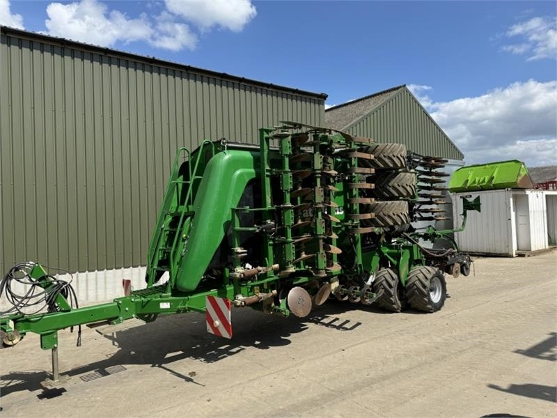 Great Plains Centurion 600 Seed Drill  - Combiné de semis: photos 1 Great Plains Centurion 600 Seed Drill  - Combiné de semis: photos 1
